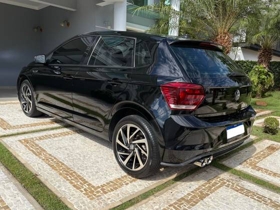 VOLKSWAGEN POLO 1.0 200 TSI HIGHLINE AUTOMÁTICO VOLKSWAGEN POLO 1.0 200 TSI HIGHLINE AUTOMÁTICO